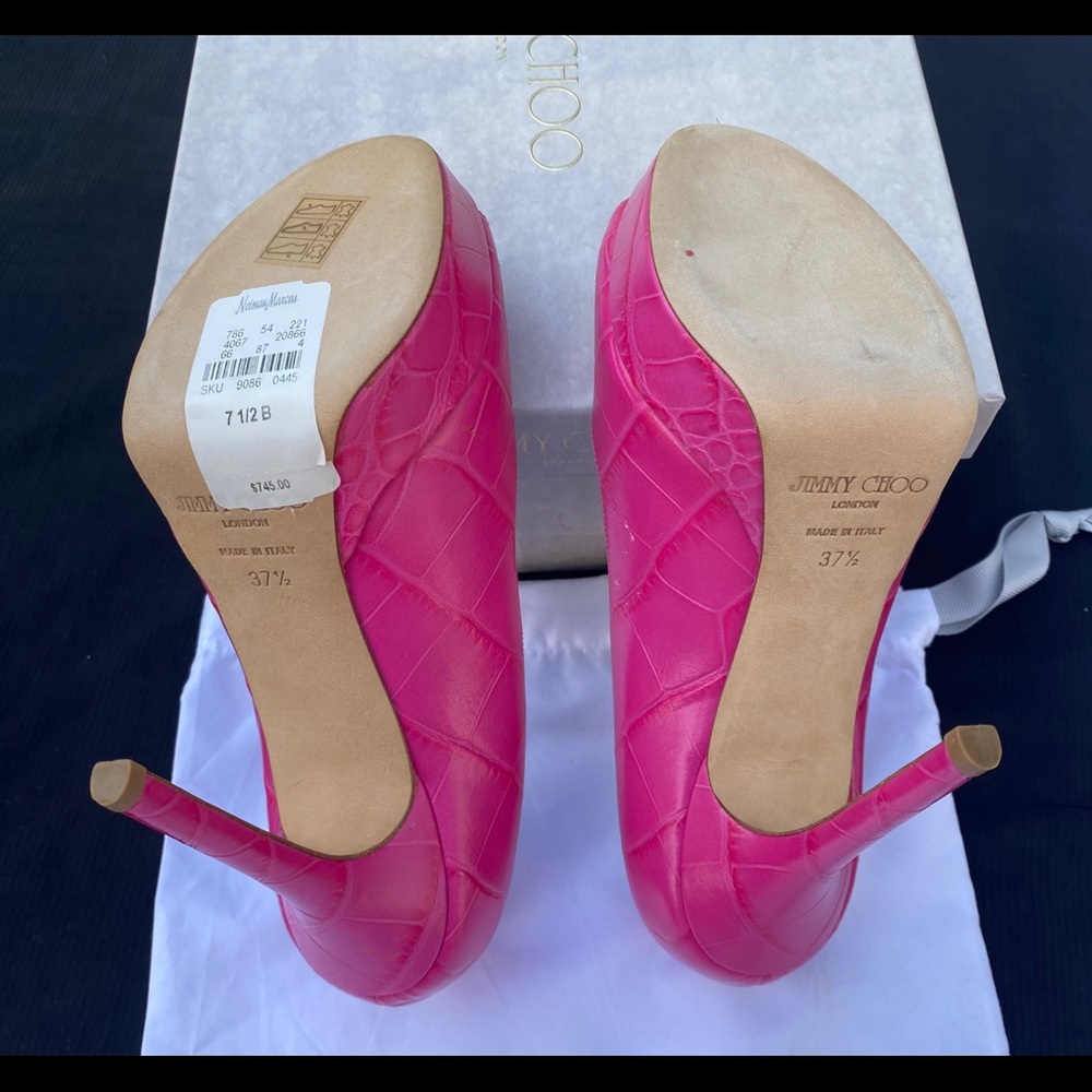 Shoes - Picture 5 of 12